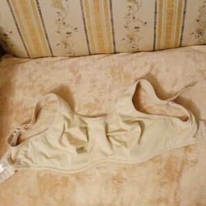 Wacoal Cream Underwire Bra